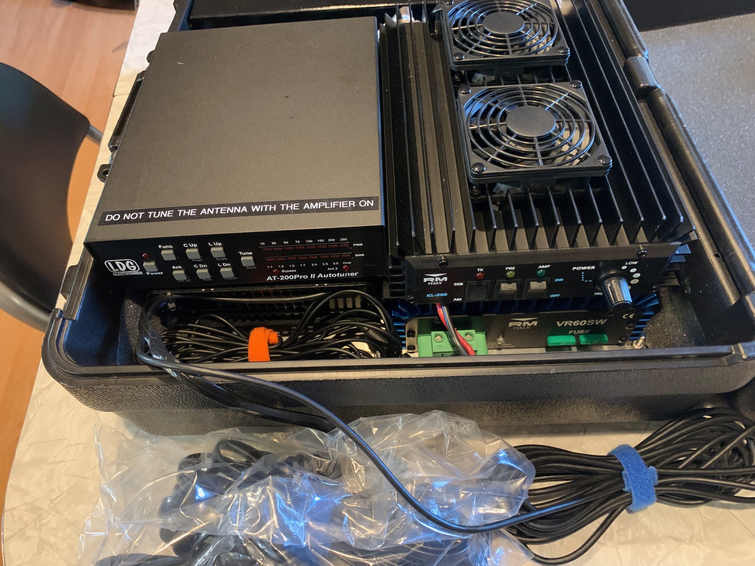 Single Portable HF Radio System with External Connections